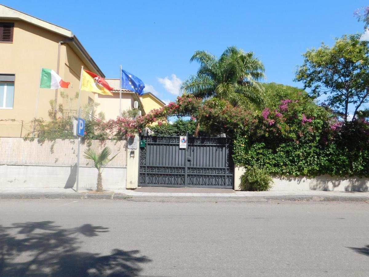 Villa Delle Vacanze Fiumefreddo di Sicilia Extérieur photo