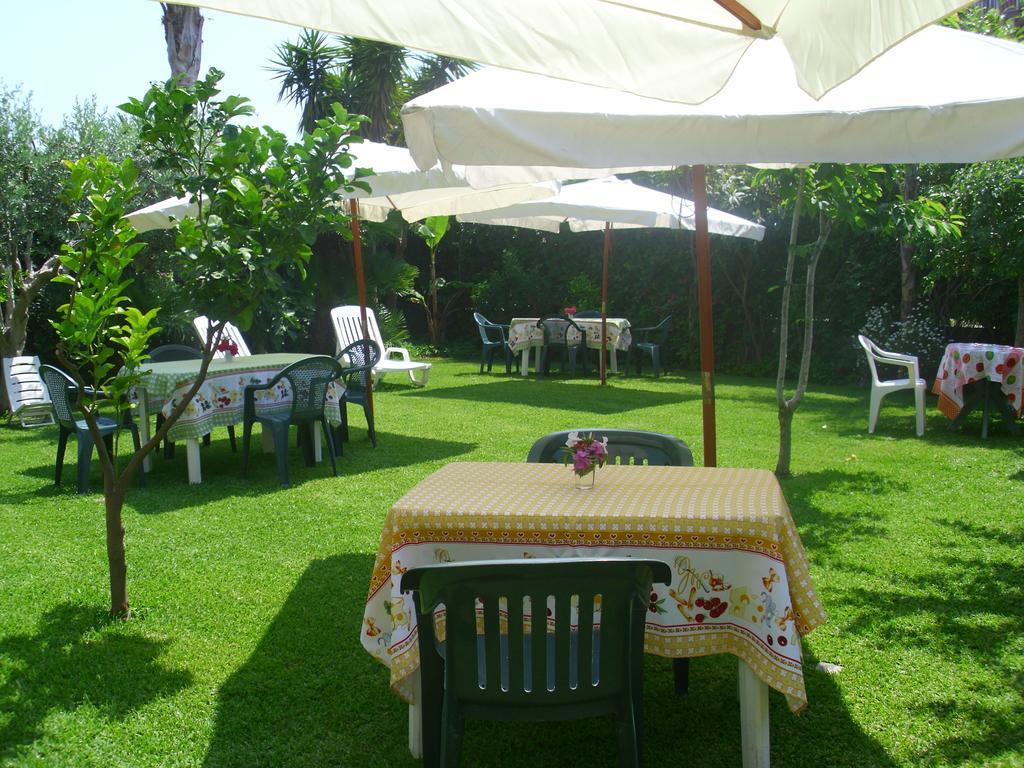 Villa Delle Vacanze Fiumefreddo di Sicilia Extérieur photo