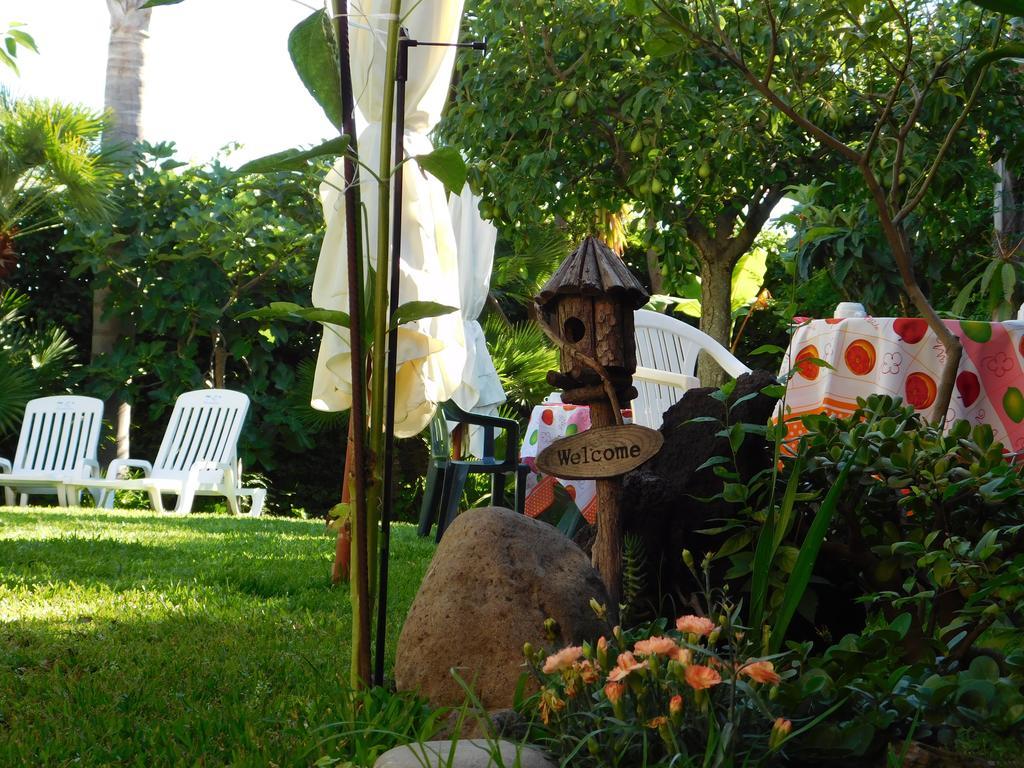 Villa Delle Vacanze Fiumefreddo di Sicilia Extérieur photo