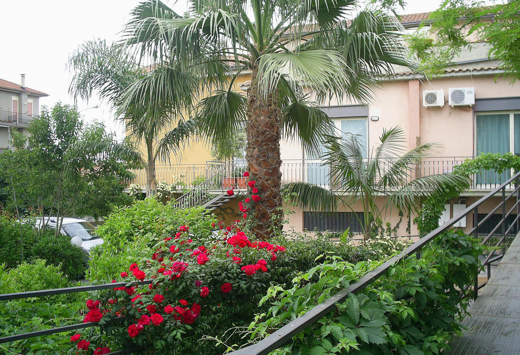 Villa Delle Vacanze Fiumefreddo di Sicilia Extérieur photo