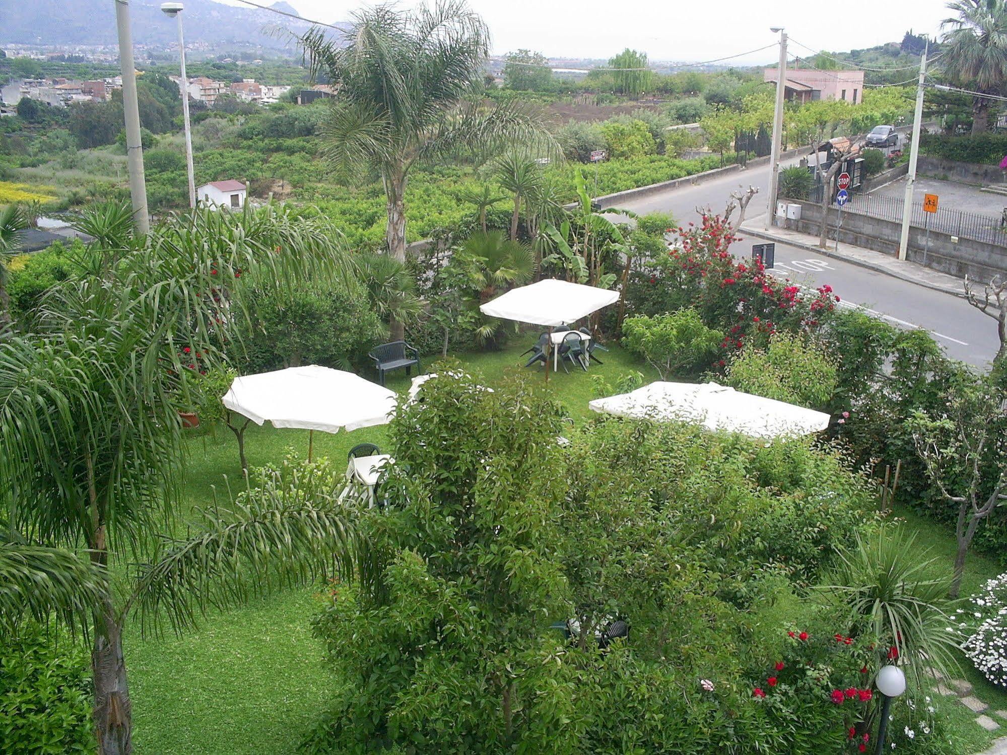 Villa Delle Vacanze Fiumefreddo di Sicilia Extérieur photo