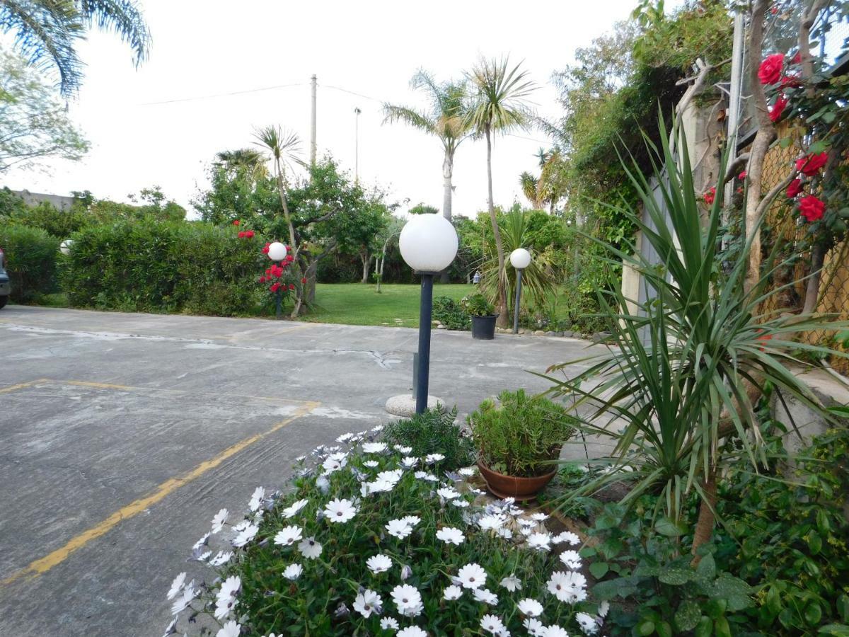 Villa Delle Vacanze Fiumefreddo di Sicilia Extérieur photo